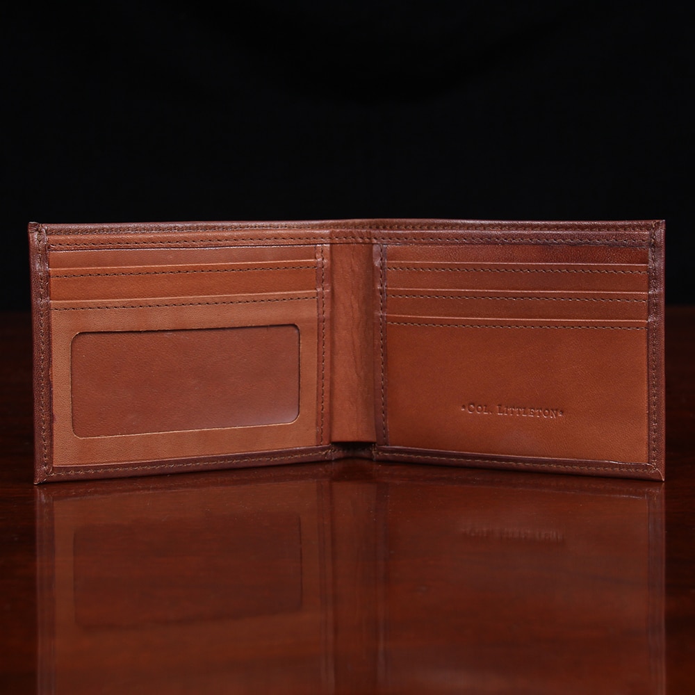 Col. Littleton Men's Classic Design Leather Billfold Wallet