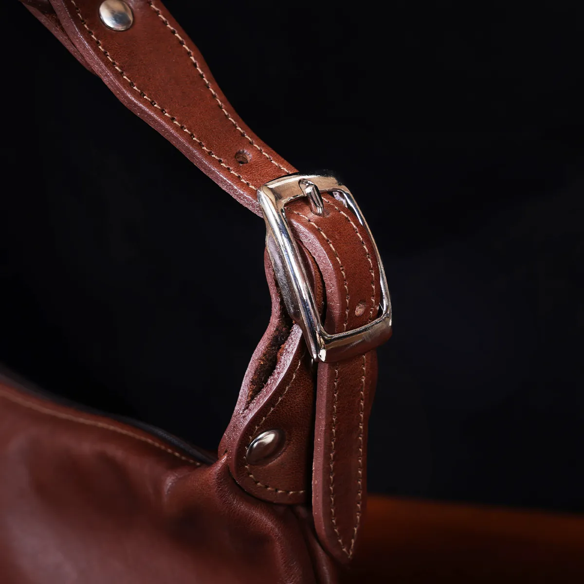 AMERICAN LEATHER CO. Holly Convertible Shoulder Bag