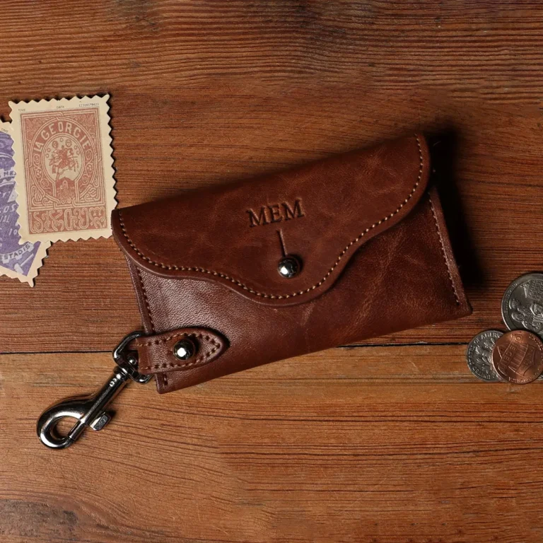 no 8 leather key ring with personalization stamp with stamps - change - 2 keys on wood table