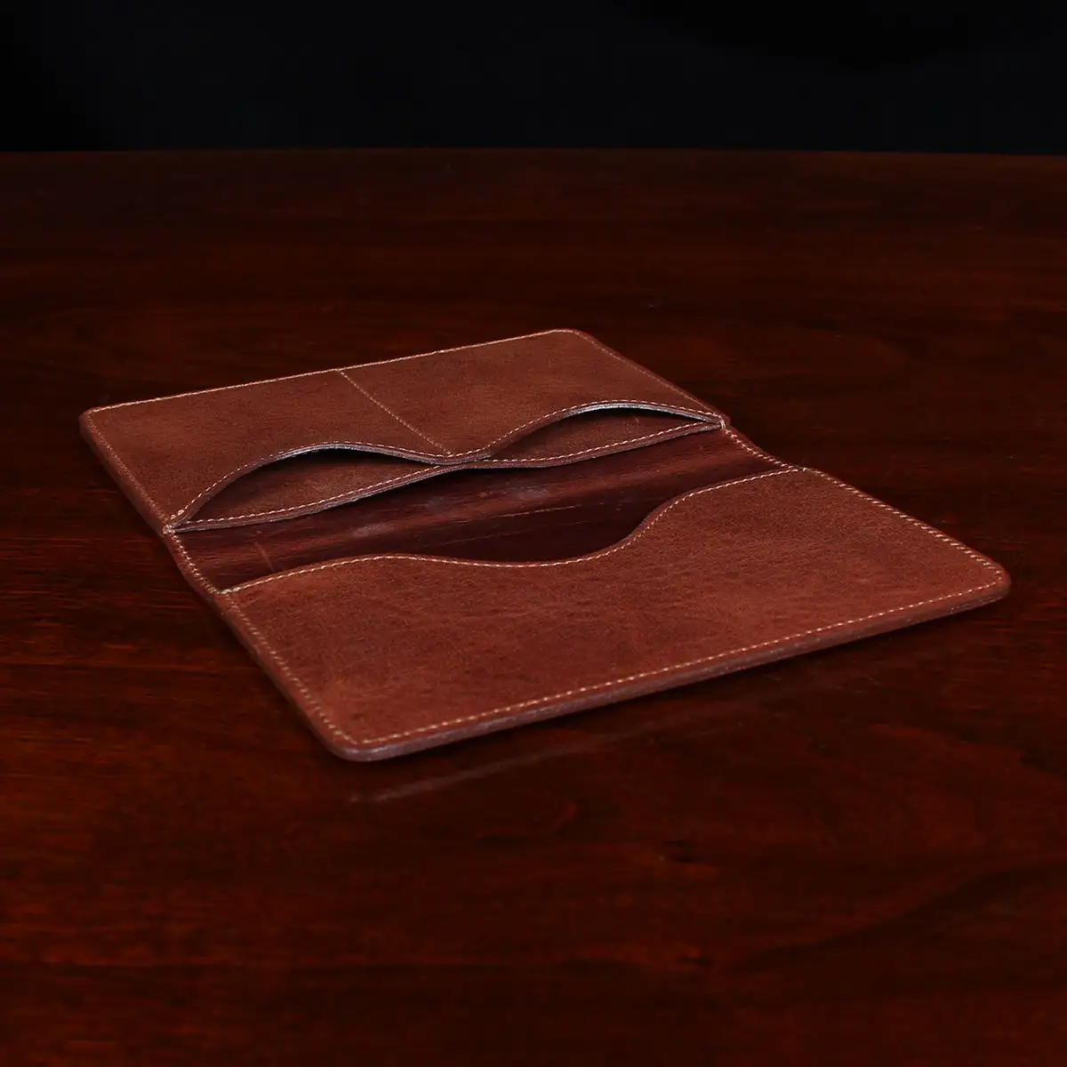  Designer vegetable tanned leather passport cover