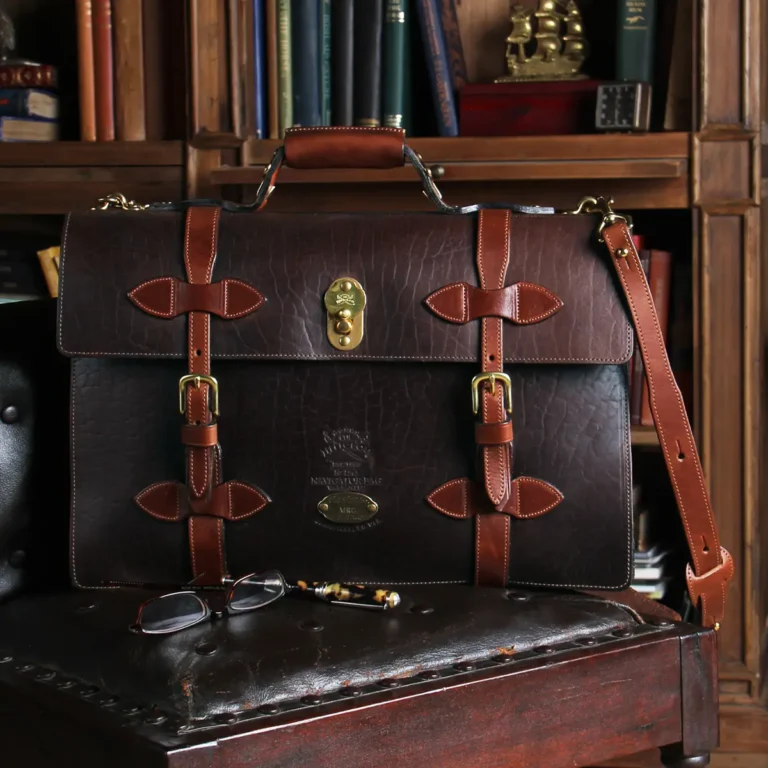 Buy Luxury Leather Accessories Online For Home and Offices