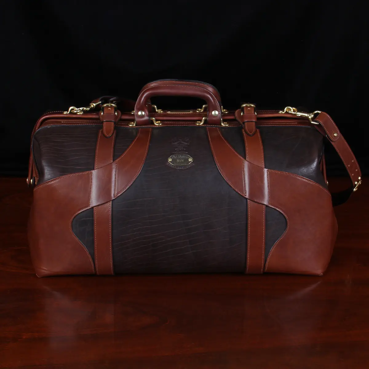 WILLIAM LEATHER ZIPPERED DUFFLE BAG, MADE IN USA
