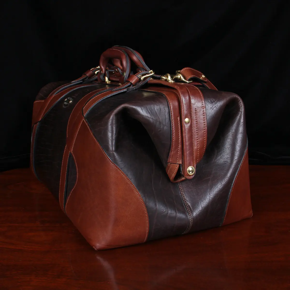 Brown Plain Buffalo Leather Duffle Bag, For Travel
