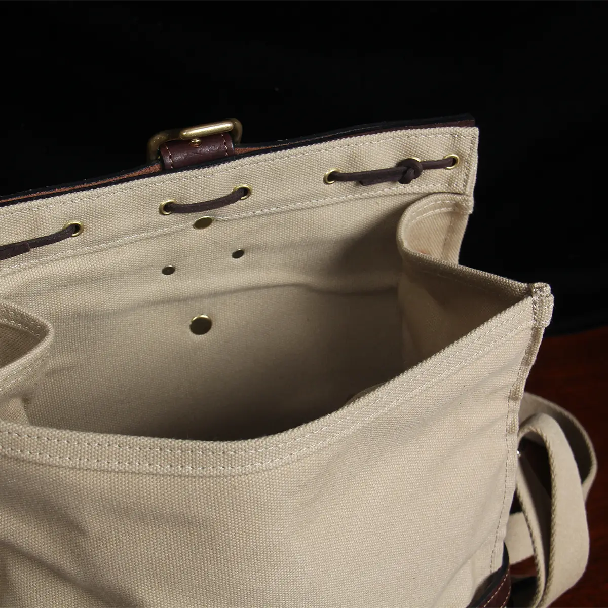 Regular Backpack bag Ladies Purses, Size: Medium