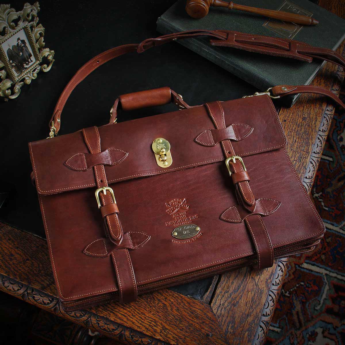 Styles and Types of Leather Briefcases