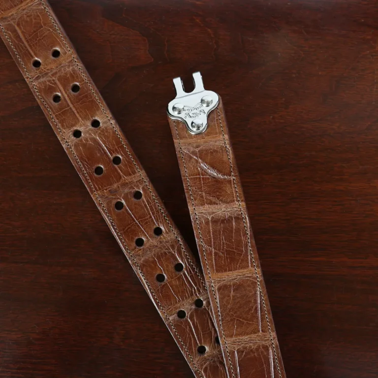 No. 4 Belt in American Alligator showing the side hook - small - id 002