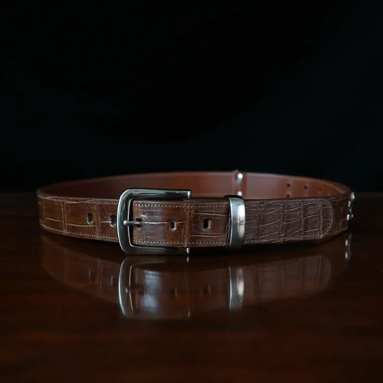 No. 4 Belt in American Alligator showing the front view - CB4L-A-002