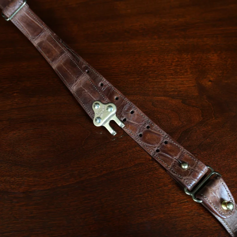 alligator suspenders showing the clasp view