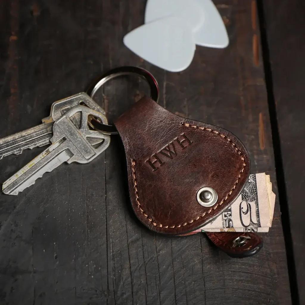 no10 tobacco buffalo key ring with alligator strap with personalization - with money - airtag -guitar picks