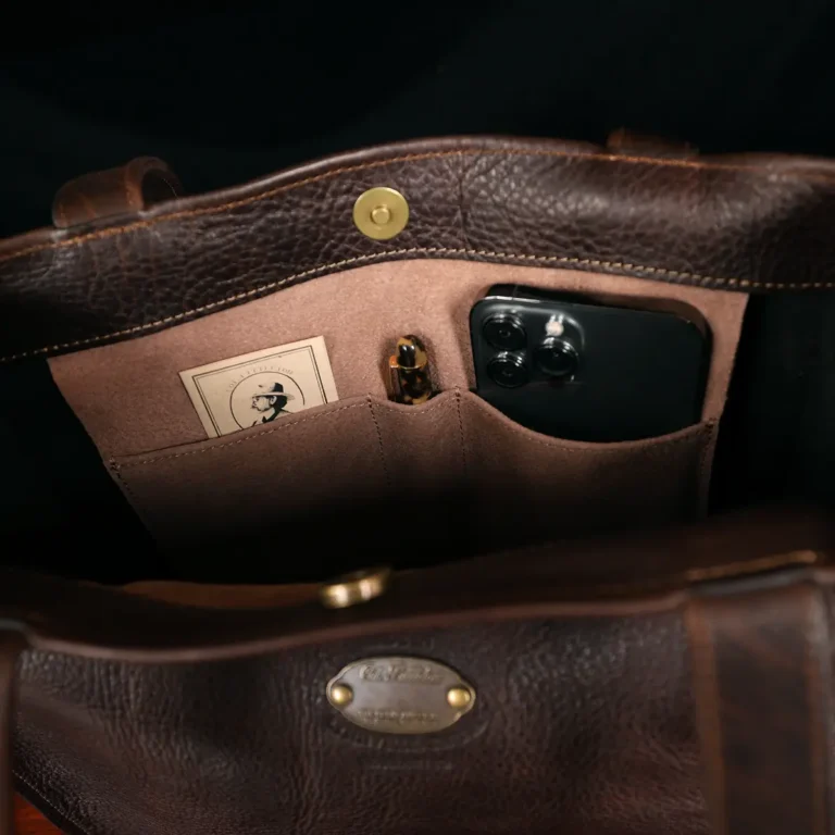 Wayfarer Tote showing the inside pocket with phone and pen