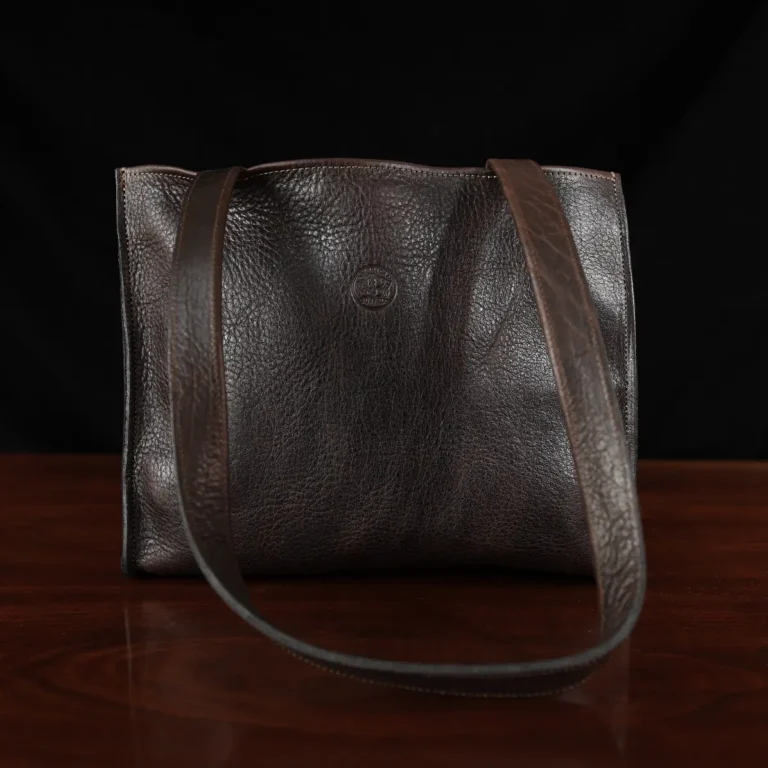 Wayfarer Tote showing the back side