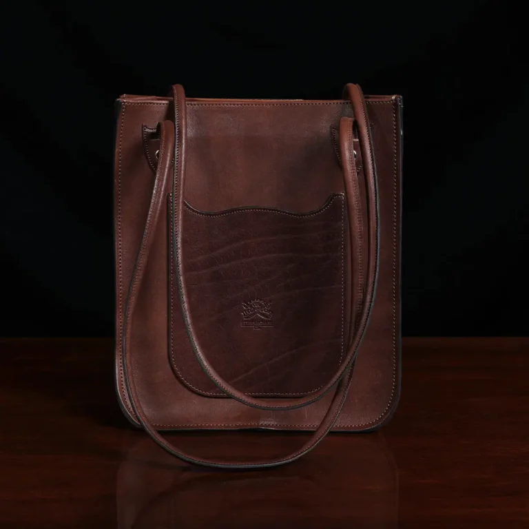 full grain leather tote with american steerhide and american buffalo with a pocket and handles